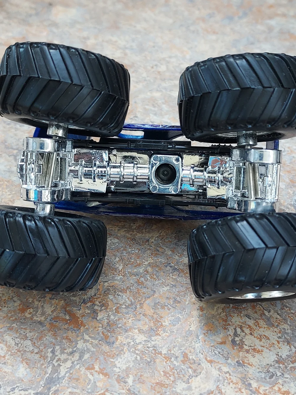 Hot Wheels AMS Oil Shock Therapy Monster Jam Truck 1/64 Scale Diecast Matel